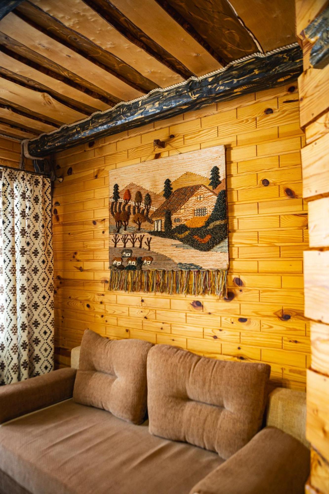 Hotel Zatyshok nad Prutom Bukowel Zewnętrze zdjęcie