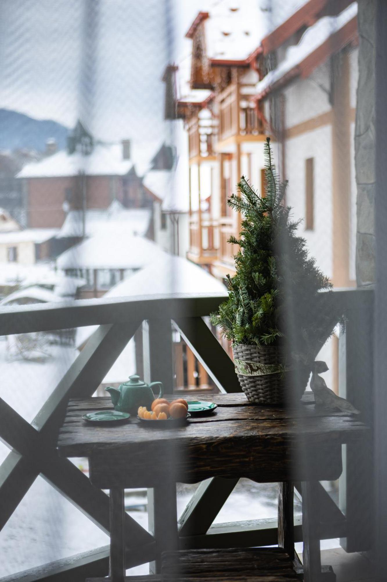 Hotel Zatyshok nad Prutom Bukowel Zewnętrze zdjęcie