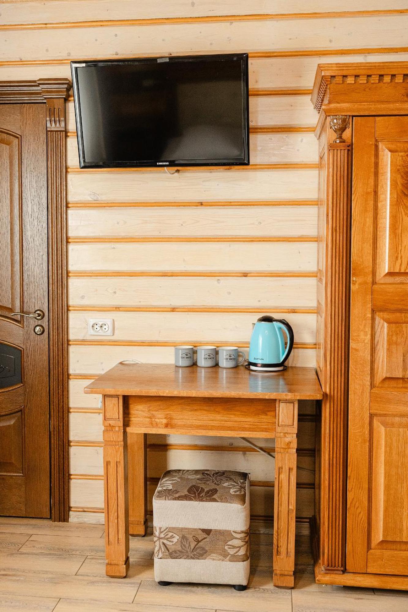 Hotel Zatyshok nad Prutom Bukowel Zewnętrze zdjęcie