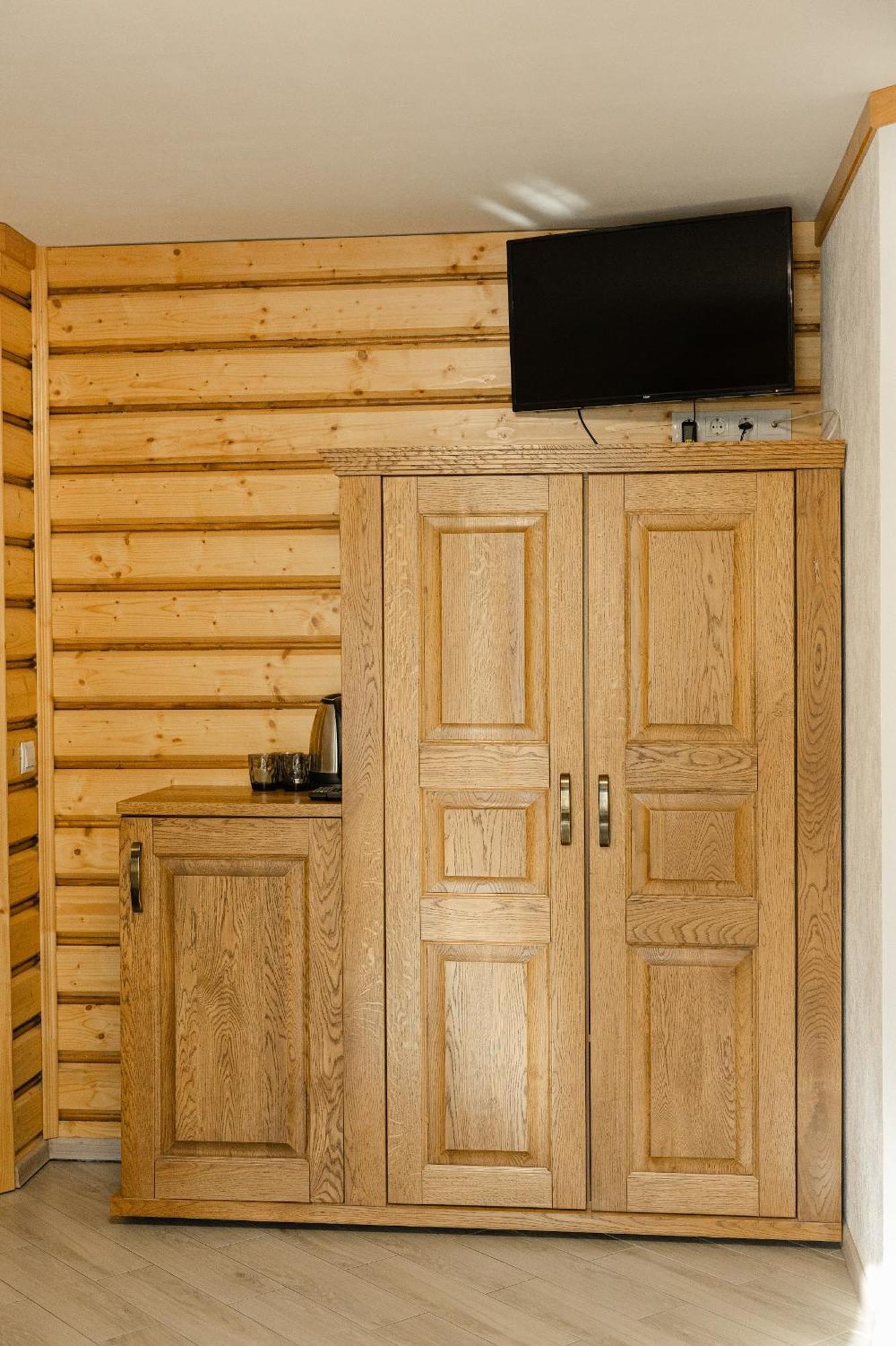 Hotel Zatyshok nad Prutom Bukowel Zewnętrze zdjęcie