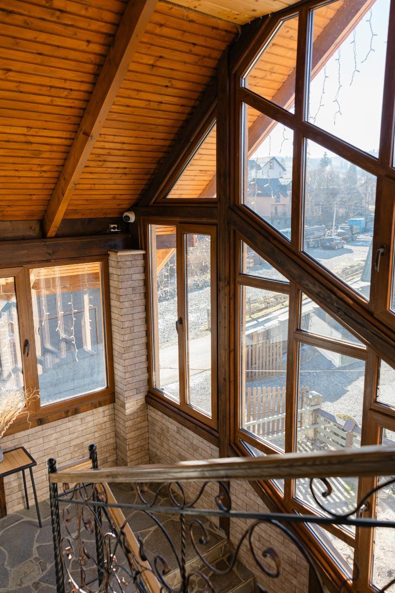 Hotel Zatyshok nad Prutom Bukowel Zewnętrze zdjęcie
